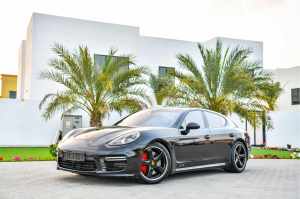 Porsche Panamera GTS dubai